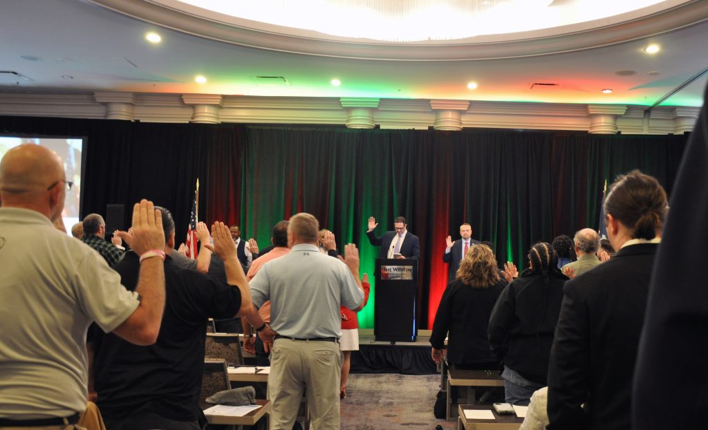 Engels swears in delegates